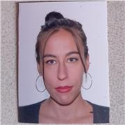 Tengo experiencia y pleno dominio del idioma castellano Nativo.